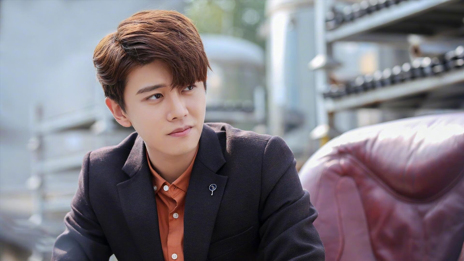 世界青少年篮球锦标赛中，巴西、俄罗斯、美国等强队硬碰硬，世界青少年联合运动会篮球