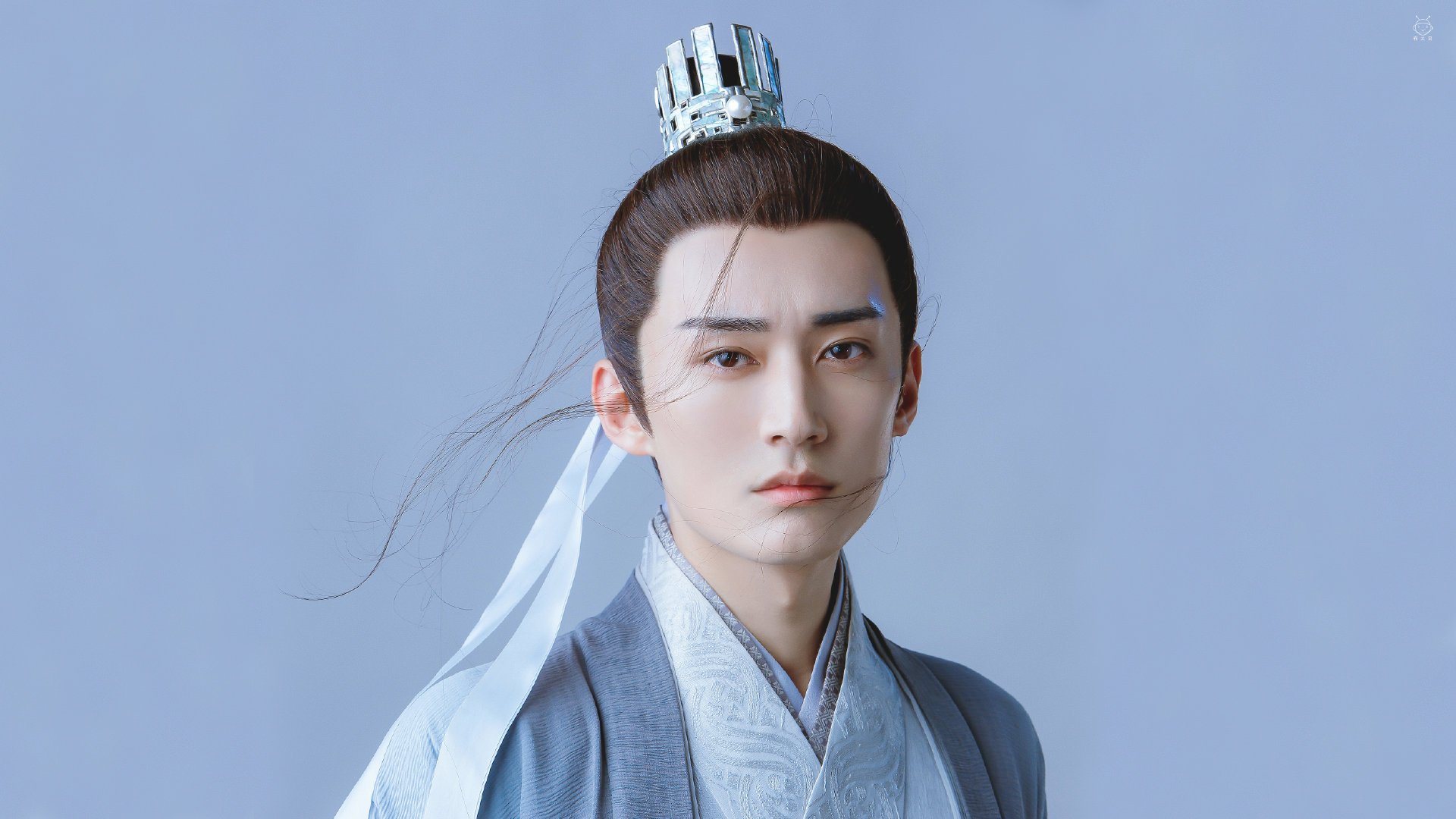 爱游戏体育在线-张雨霏自由泳冲刺表现亮眼，张雨霏200自由泳最好成绩